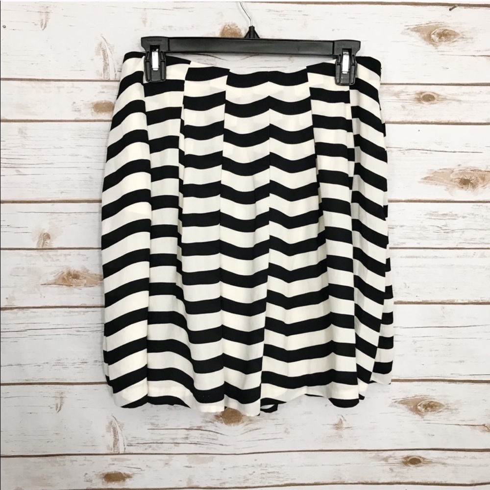 Banana Republic Neutral Striped Skirt Career NWT